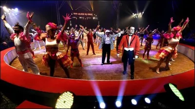 Quel groupe de hard rock est connu pour ses maquillages et pour son album "Psycho Circus" ?