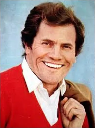 Qui est cet homme souriant ?