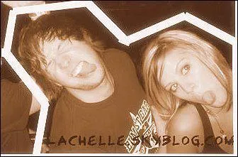 Avec qui Pierre est-il ?