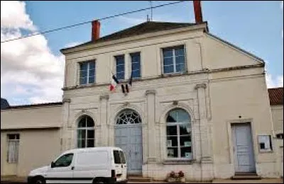 La Tour-Saint-Gelin est un village Tourangeau situé en région ...