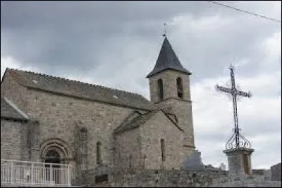 Je vous emmène en Occitanie, à Saint-Sauveur-de-Ginestoux. Petit village peuplé de 56 habitants, dans l'arrondissement de Mende, il se trouve dans le département ...