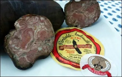 De quelle région sont ces plats : andouille de Vire, sole dieppoise et douillons ?