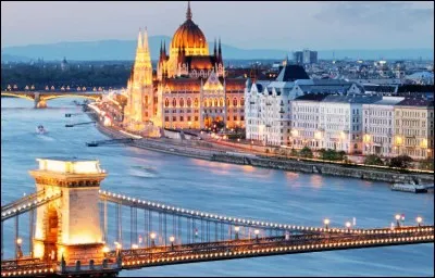 Quelle est cette ville ?