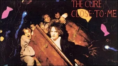 Quel instrument fut ajouté au morceau "Close to me" à sa sortie en 45T ?