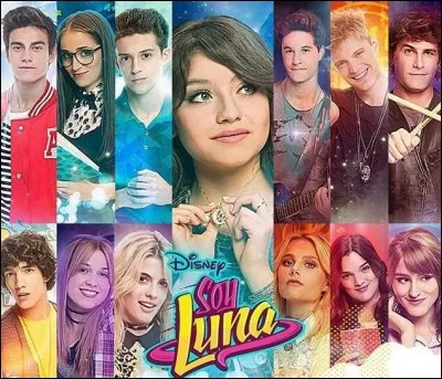 Quel youtubeuse a présenté le mag de cette série ?