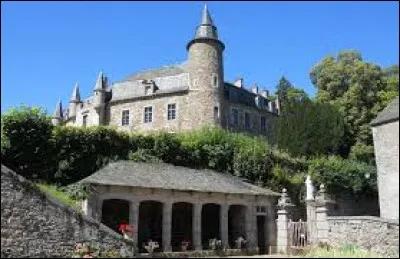 Nous restons en Occitanie, avec une visite de Vézins-de-Lévézou. Village de l'arrondissement de Millau, dans le parc naturel régional des Grand Causses, il se situe dans le département ...