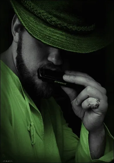 Dans quel film de Sergio Leone rencontre-t-on "l'homme à l'harmonica" ?