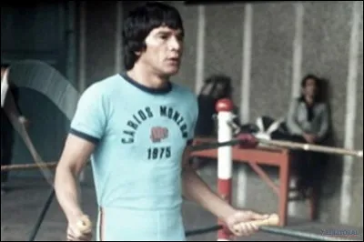 Le boxeur Carlos Monzon a battu...