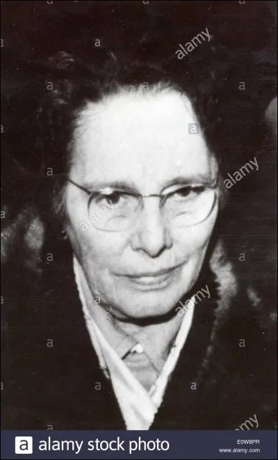 Marie Besnard a été inculpée de meurtres sur de nombreuses personnes, dont son mari. Combien de personnes aurait elle tuée?