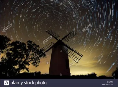 Sous quel nom est plus connue l'étoile Polaris ?