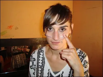 Qui est cette chanteuse de la région briochine ?