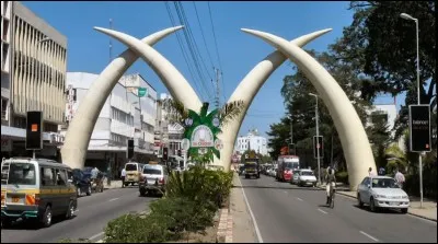 Où se trouve Mombasa, grande ville kényane sur l'océan indien ?