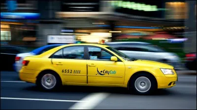 Un taxidermiste est un conducteur de taxi.