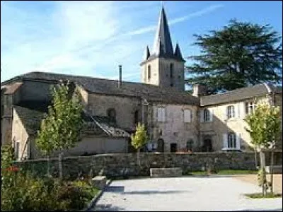 Commune de l'ancienne région Midi-Pyrénées, dans les Monts-de-Lacaune, Le Masnau-Massuguiès se situe dans le département ...