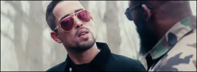 Quel est le titre de la chanson dont est extraite cette image ?