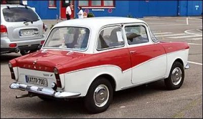 Quelle est cette voiture populaire dans les pays de l'Est ?