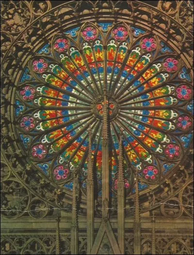 Dans quelle cathédrale peut-on voir cette rosace ?