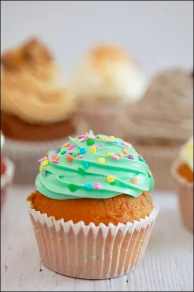 Que met-on souvent sur un cupcake ?