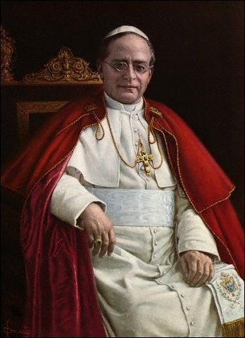 Il est pape de 1922 à 1939. Il signe avec Mussolini, en 1929, le Traité du Latran qui fait de la Cité du Vatican un État indépendant. Qui est ce pape ?