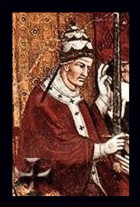 Il est pape de 1159 à 1181. Soutenu le roi de France et le roi d'Angleterre qui le reconnaissent comme pape légitime, il s'établit d'abord à Sens. Il est en conflit avec l'empereur Frédéric 1er Barberousse qu'il excommunie. De qui s'agit-il ?