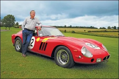 Qui pose devant sa Ferrari 250 GTO ?