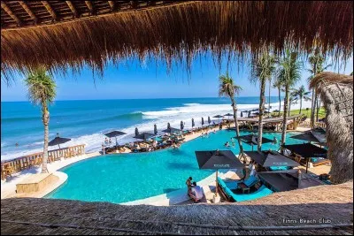 Bali est une île de quel pays ?