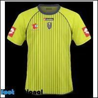 De quel club est ce maillot ?