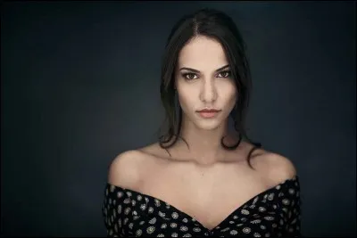 Qui est cette Miss Bretagne 2015 destituée suite à une photo controversée ?