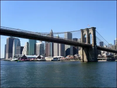 Quel est le nom du célèbre pont de New York ?