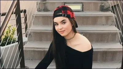 Rocky est la fille de :