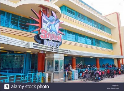 Stitch Live ouvre en :