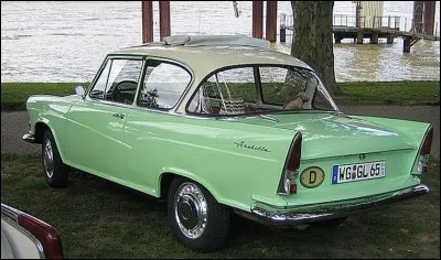 La marque brêmoise sortira son dernier modèle en 1961, baptisé... (Complétez !)