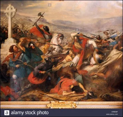 En quelle année a lieu la bataille de Poitiers gagnée par Charles Martel ?