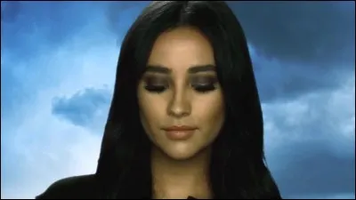 Avec qui Emily a-t-elle eu 2 filles ?