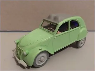 À qui appartient cette Citroën 2CV ?
