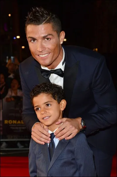 Comment se prénomme le fils aîné de Cristiano Ronaldo ?
