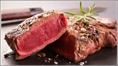Comment appelle-t-on cette tranche de buf très tendre, taillée dans le filet, qui peut être grillée ou poêlée et souvent accompagnée d'une sauce béarnaise ?