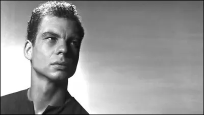 Dans quel domaine s'est illustré Merce Cunningham ?