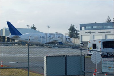 Le 9 février 1969, décolle du terrain de Paire à proximité de Seattle aux États-Unis, le fameux Boeing 747 pour son 1er vol.
Quels étaient les pilotes aux commandes ce jour-là ?