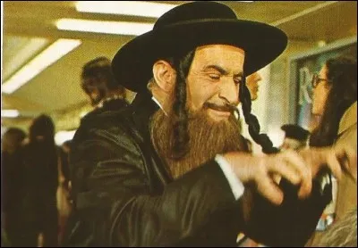 Qui est ce ''corniaud'' ?