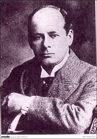 Morgan Robertson aurait prédit dans un de ses livres le naufrage du Titanic quatorze ans avant celui-ci. Comment se nomme ce livre ?