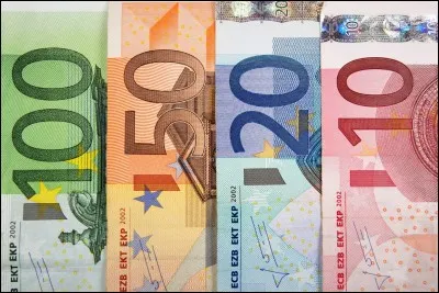 Combien a coûté la construction du Titanic ?