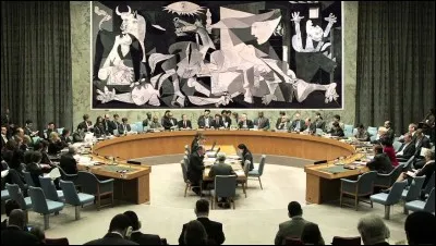 Depuis 1985, une reproduction de "Guernica" siège à l'entrée d'une grande organisation internationale. Laquelle ?