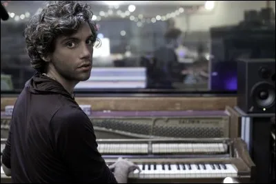 Quel est son style musical et son instrument fétiche ?