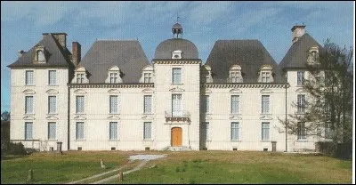 Dans quelle commune se trouve ce château construit de 1624-1628 ?