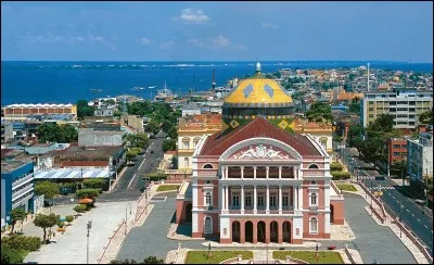 Comment s'appelle le pays de Manaus ?