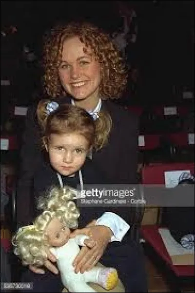 Comment s'appelle sa demi-s�ur ?