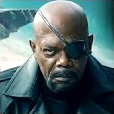 "Nick Fury" , le leader du SHIELD porte le grade de ...
