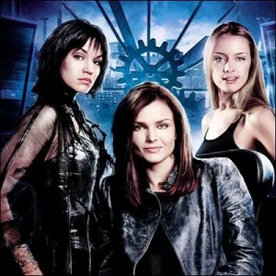 Dans la série « Les Anges de la nuit », qui dirige cette équipe ?