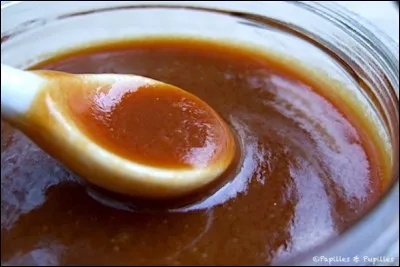 Si vous voulez garnir votre crêpe, n'hésitez plus, j'ai ce qu'il vous faut ! Voici la sauce indispensable, le caramel ! Mais pas n'importe quel caramel, celui-ci est au :